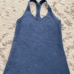 Lululemon workout tank top - like new!